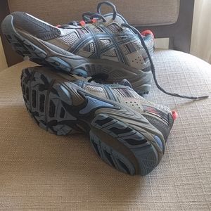 Asics Cross Trainers/Running shoes